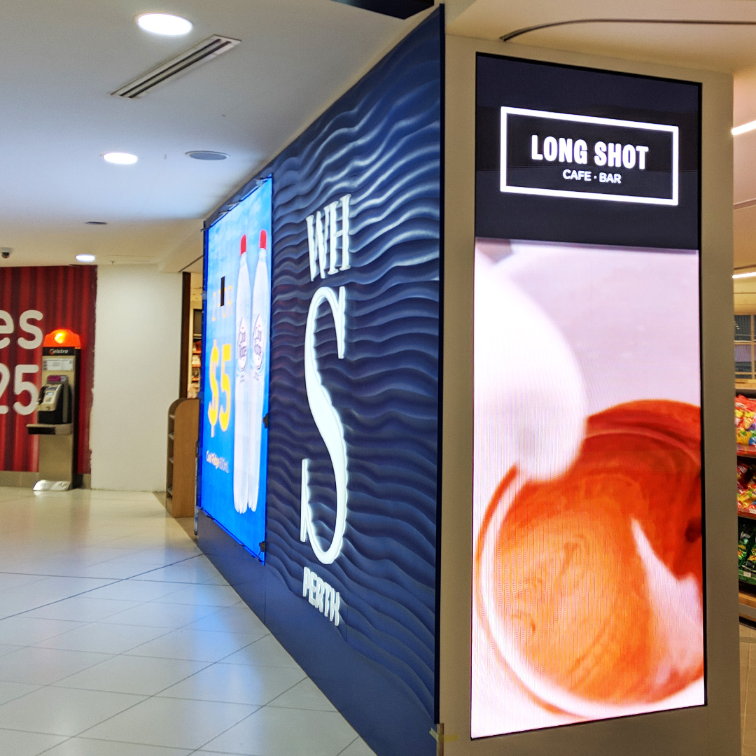 led-retail_wh-smith_apperth-led-wall