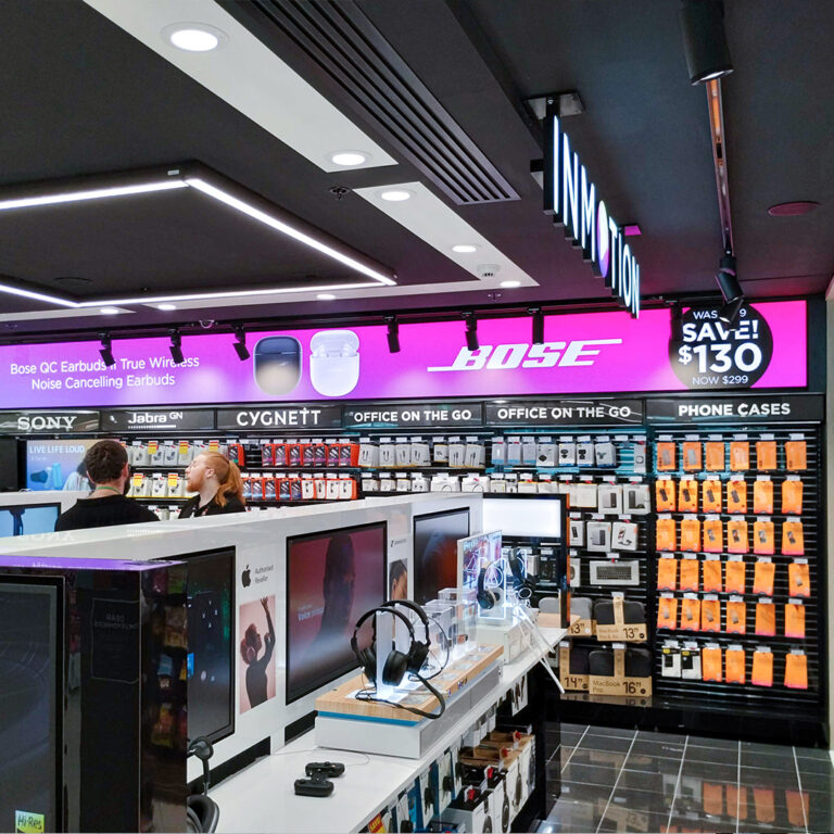 JDS WHSmith Inmotion Mel LED Shelf