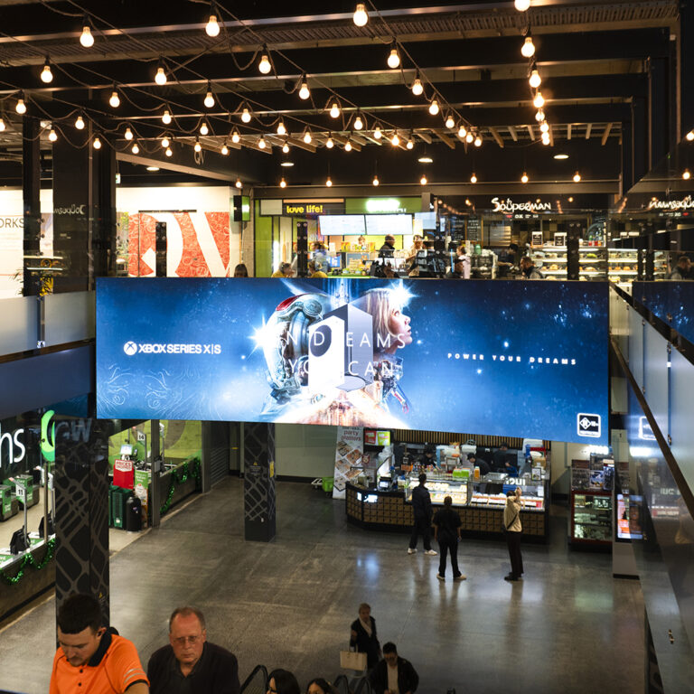 jds-melbourne-qv-led-curved-screen