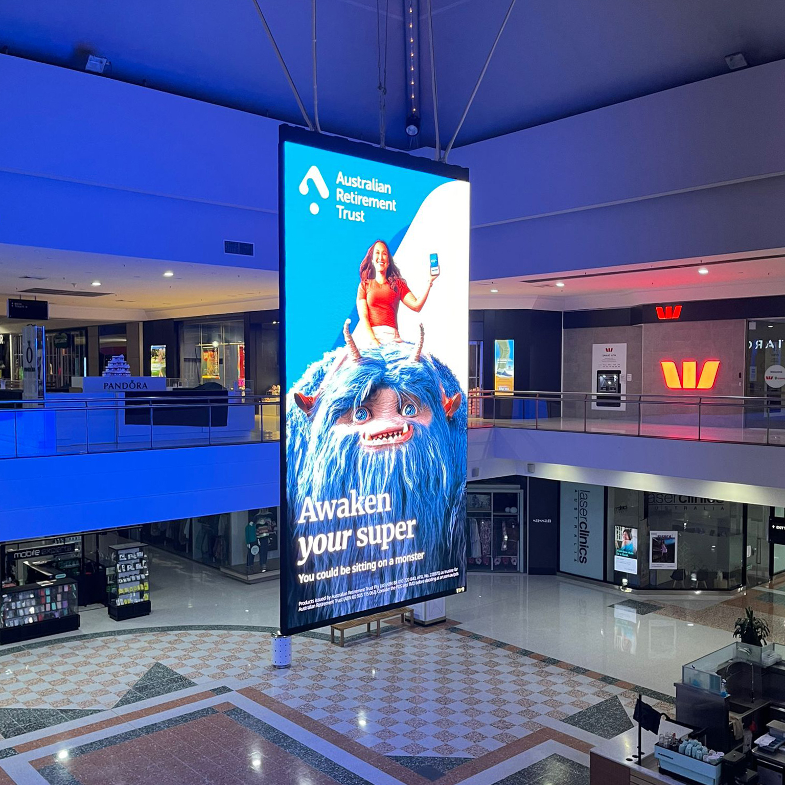 jds-southpoint-shopping-centre-canberra-hanging-led1